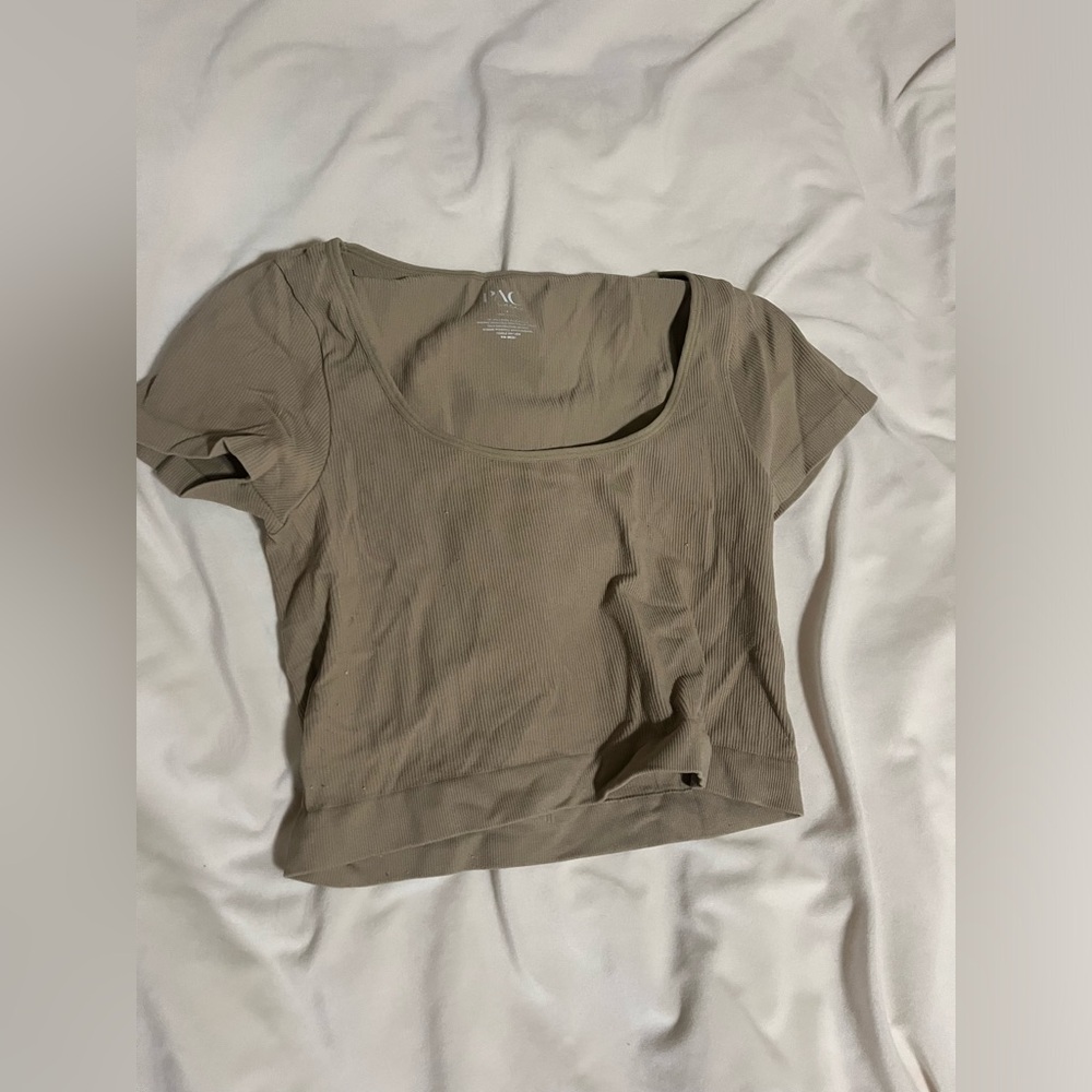 pacsun ribbed baby tee